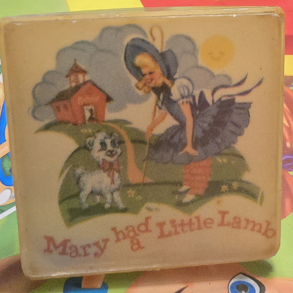 Arrow Nursery Rhyme Block with Mary and Lamb